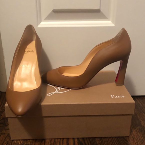 ❌SOLD❌Authentic Christian Louboutin ‘Agneska’ - Picture 2 of 6